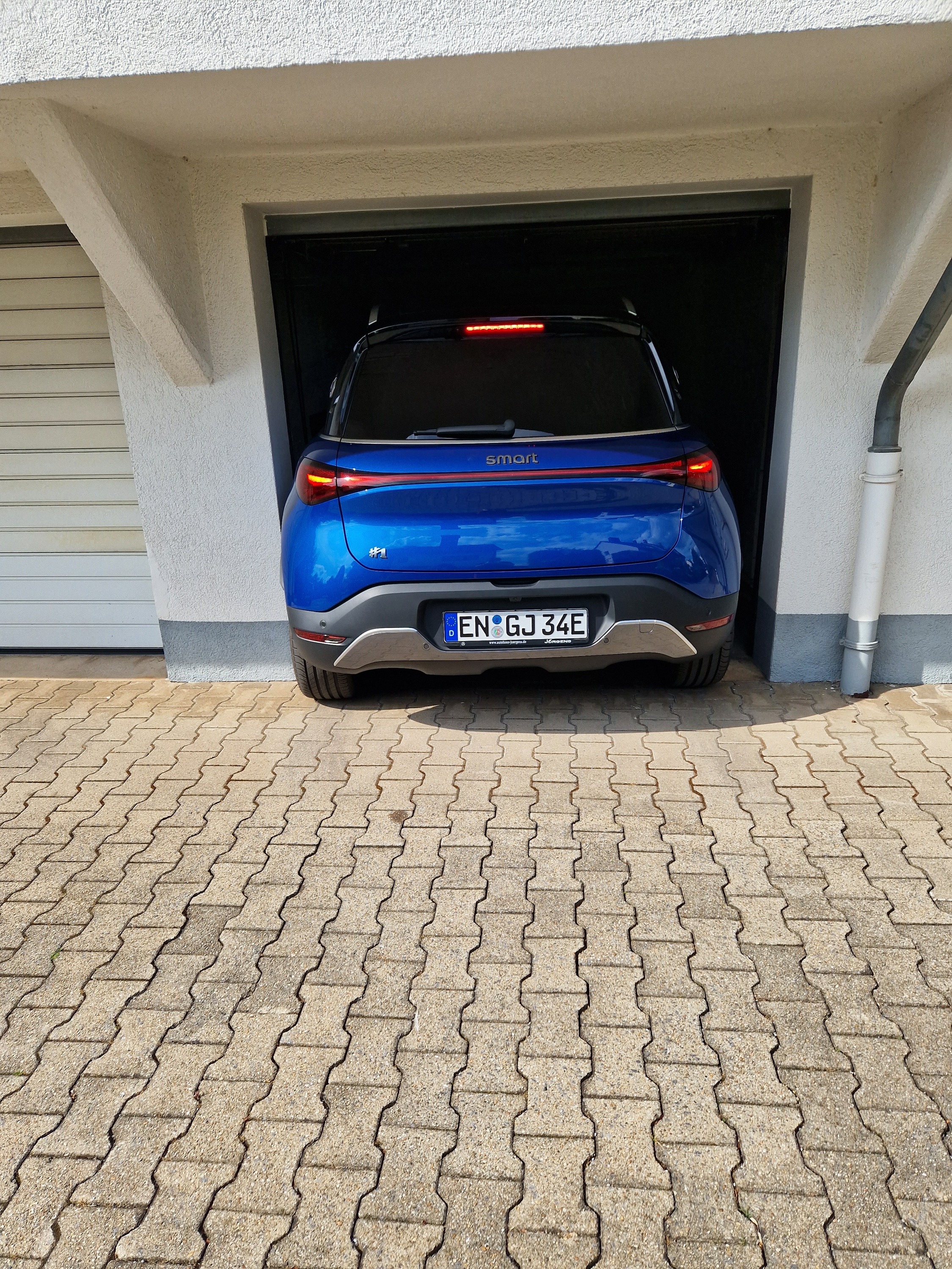 Einfahrt in meine enge Garage